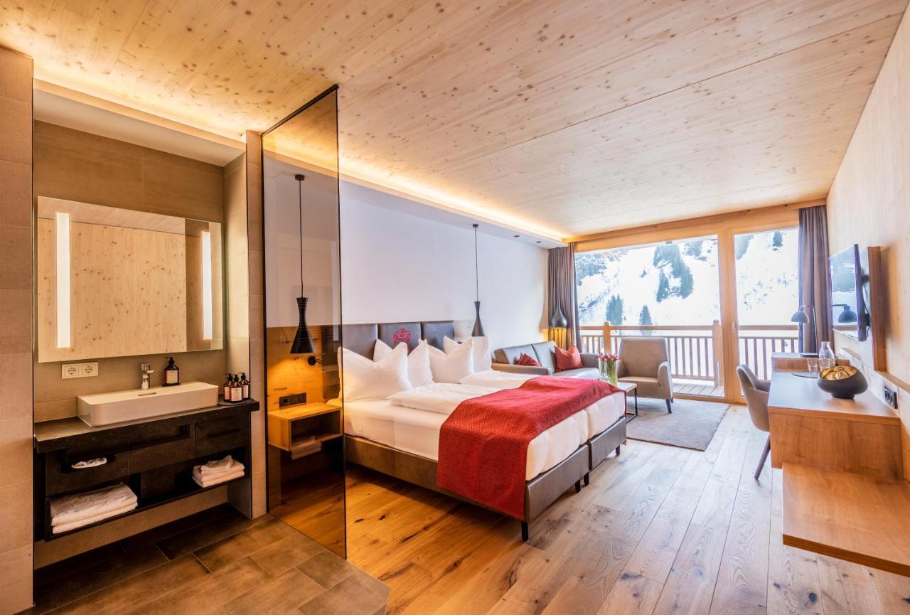 Damuelser Hof - Wellness & Spa Esterno foto